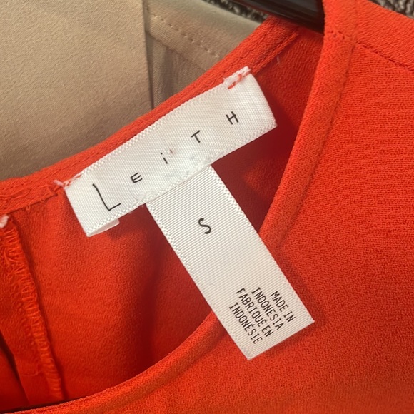 Dressy, light weight, vibrant orange Leith dress - Picture 2 of 4